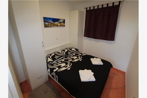 Apartment A2, for 6 persons