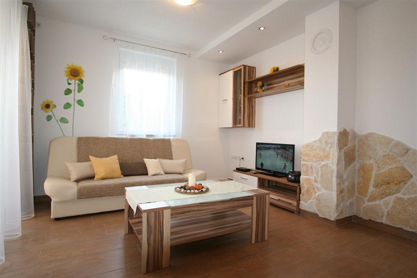 Apartment A1, for 6 persons