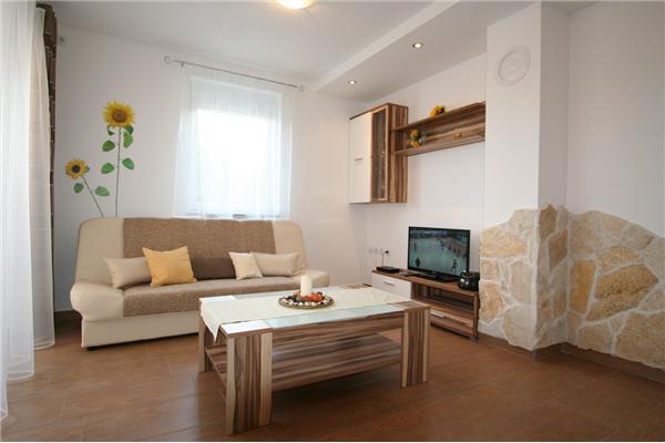 Apartment A1, for 6 persons