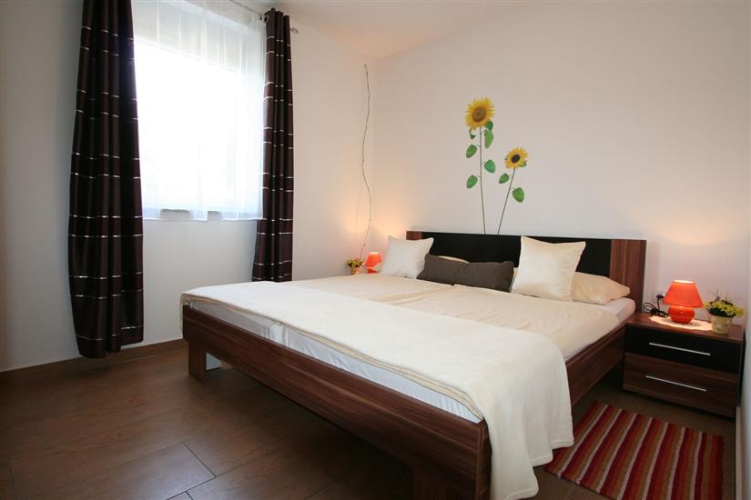 Apartment A1, for 6 persons