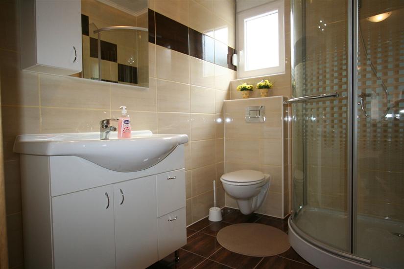 Apartment A1, for 6 persons