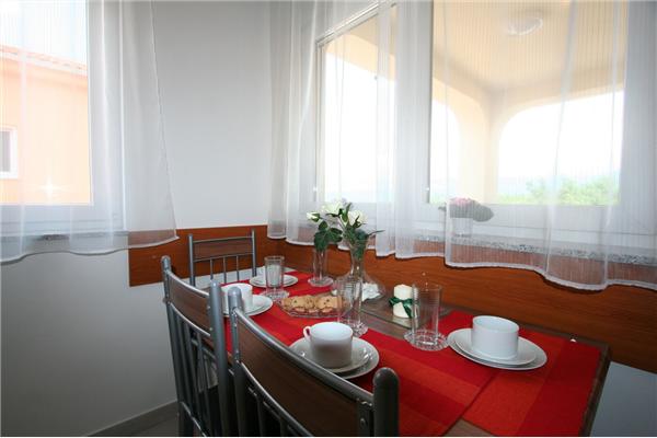 Apartment A2, for 5 persons