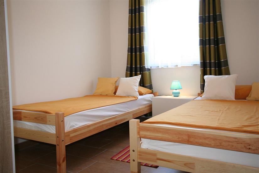 Apartment A2, for 5 persons