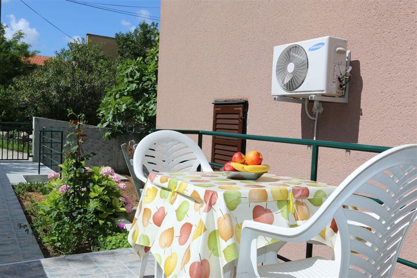 Apartment A1, for 4 persons