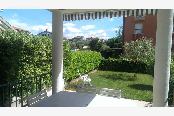 Apartment A2, for 5 persons