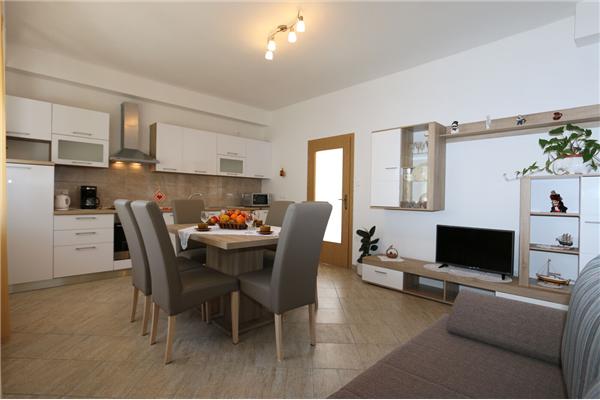 Apartment A1, for 4 persons