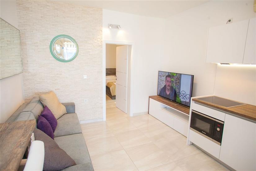 Apartment A1, for 5 persons