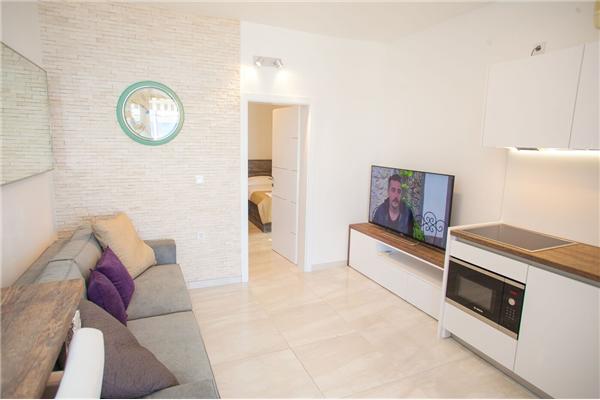 Apartment A1, for 5 persons