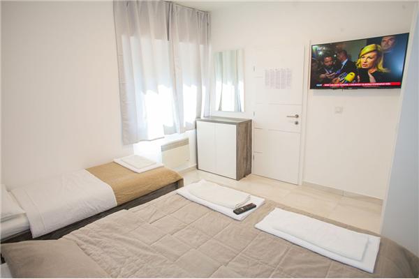 Apartment A1, for 5 persons