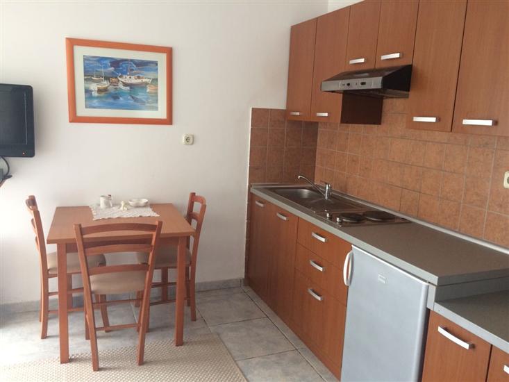 Apartment A2, for 3 persons