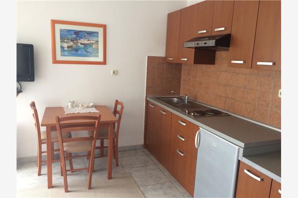 Apartment A2, for 3 persons