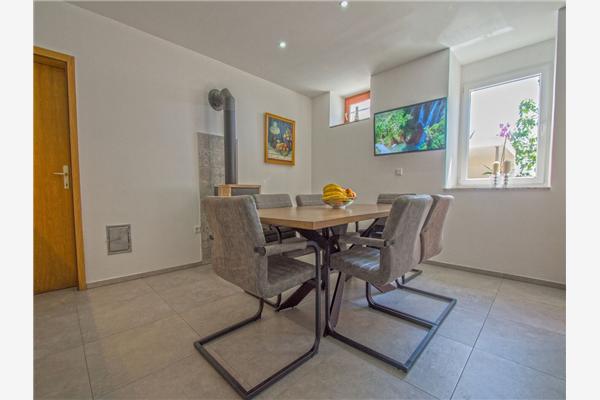 House A1, for 8 persons