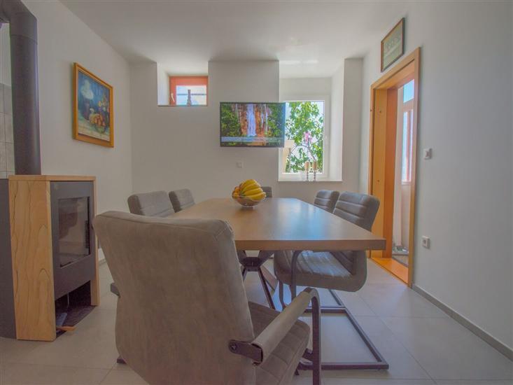 House A1, for 8 persons