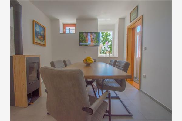 House A1, for 8 persons