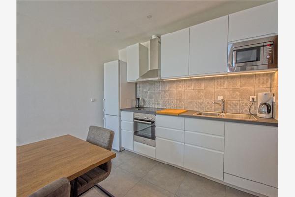 House A1, for 8 persons