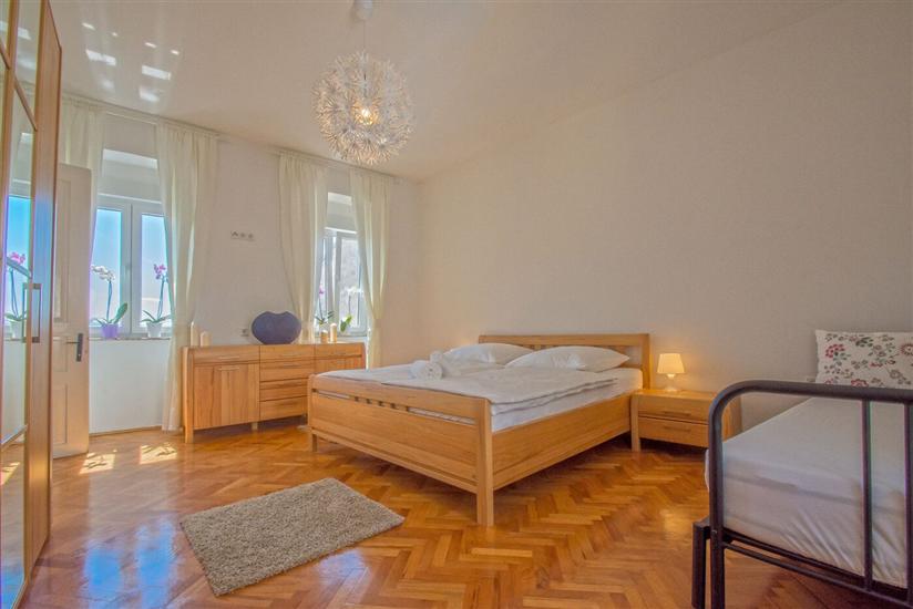 House A1, for 8 persons