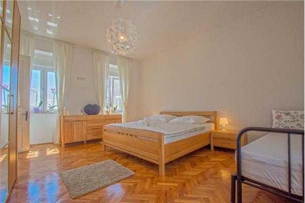 House A1, for 8 persons