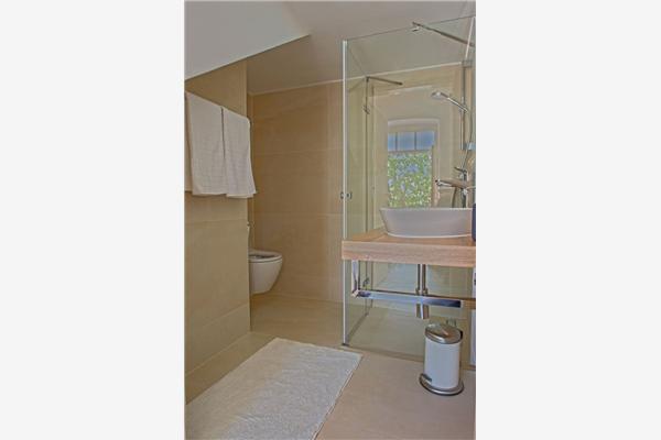 House A1, for 8 persons