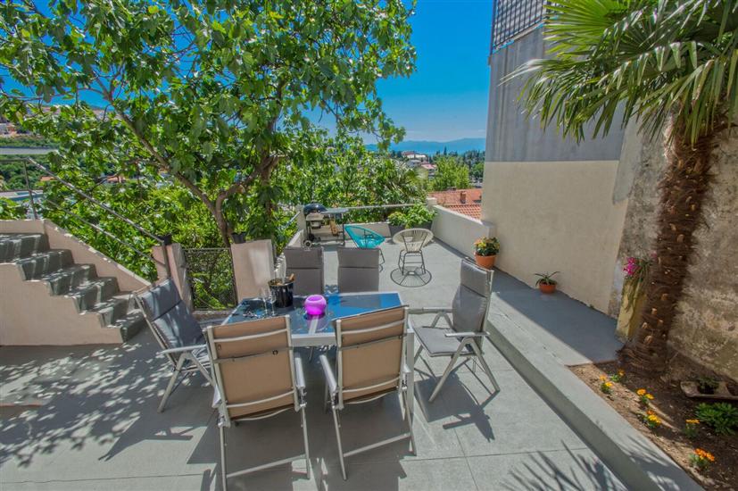 House A1, for 8 persons