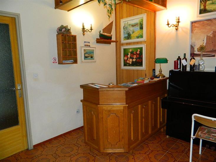 Apartment and Room Darinka