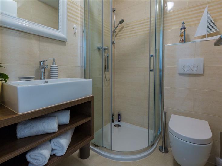 Apartment A5, for 2 persons