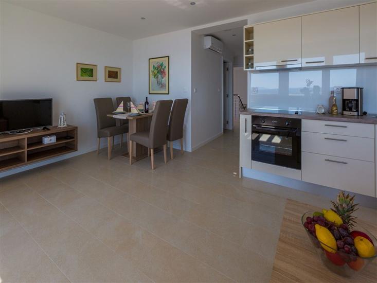 Apartment A4, for 4 persons