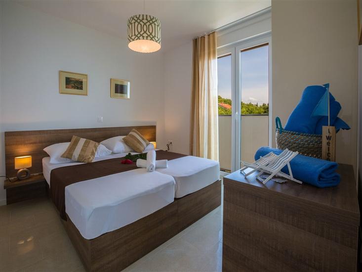 Apartment A4, for 4 persons