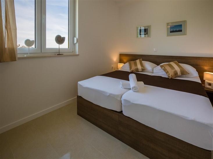 Apartment A4, for 4 persons