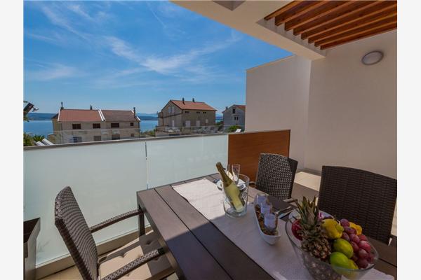 Apartment A6, for 6 persons