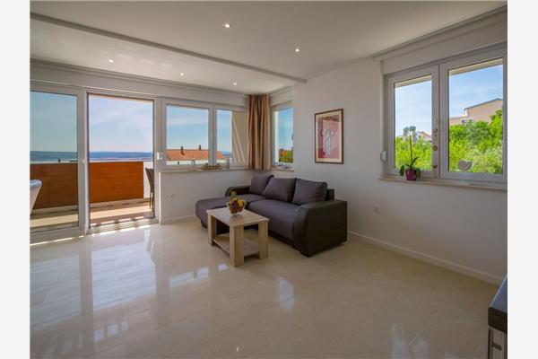 Apartment A7, for 4 persons