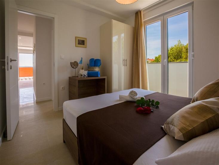 Apartment A7, for 4 persons