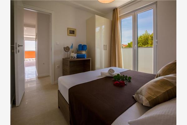 Apartment A7, for 4 persons