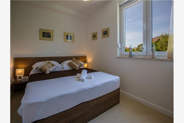 Apartment A7, for 4 persons