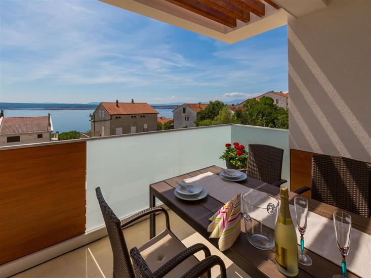 Apartment A7, for 4 persons