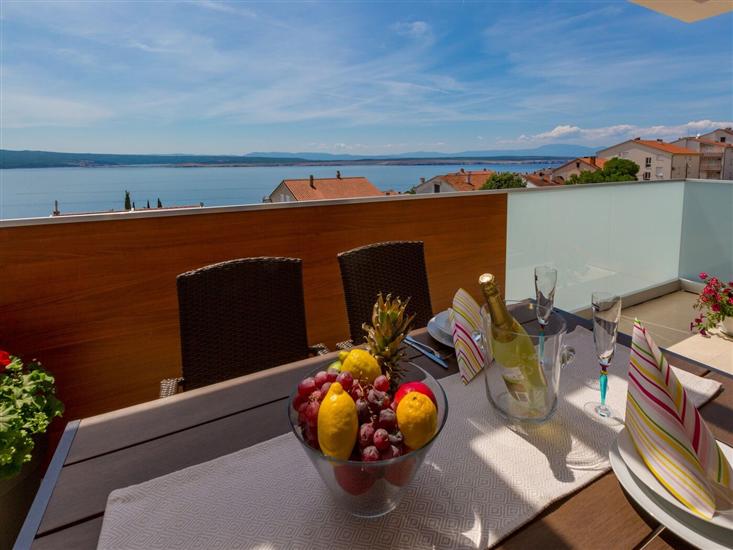 Apartment A8, for 4 persons