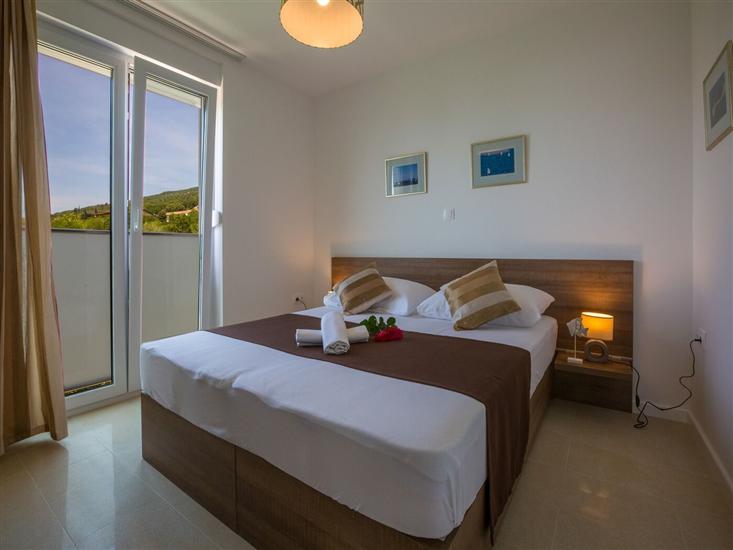 Apartment A8, for 4 persons