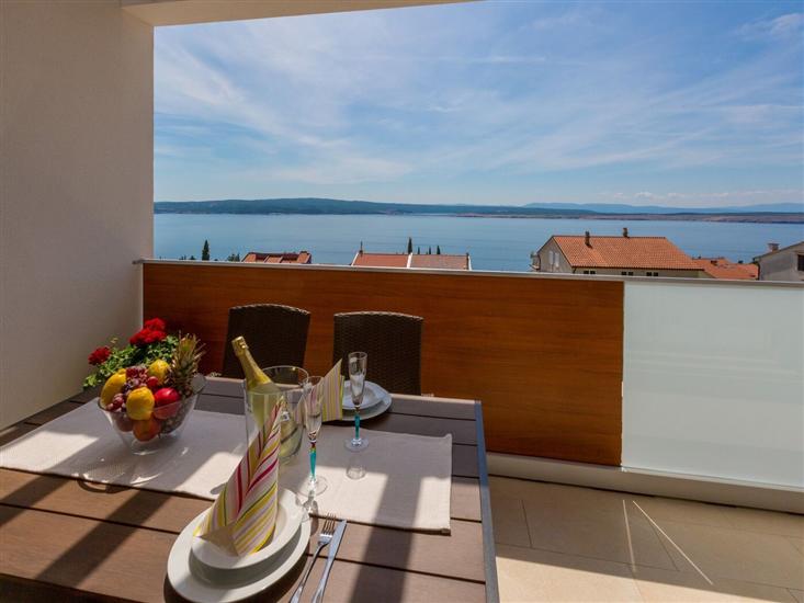 Apartment A8, for 4 persons