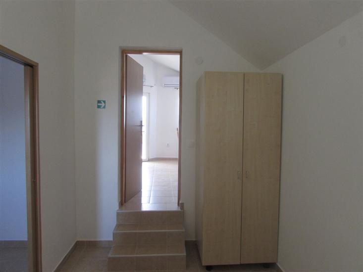Apartment A3, for 6 persons