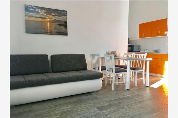 Apartment A4, for 4 persons