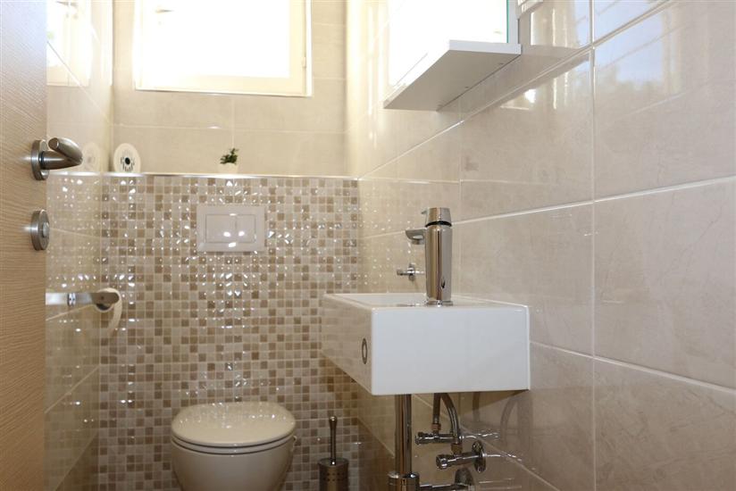 Apartman A2, na 7 osebe