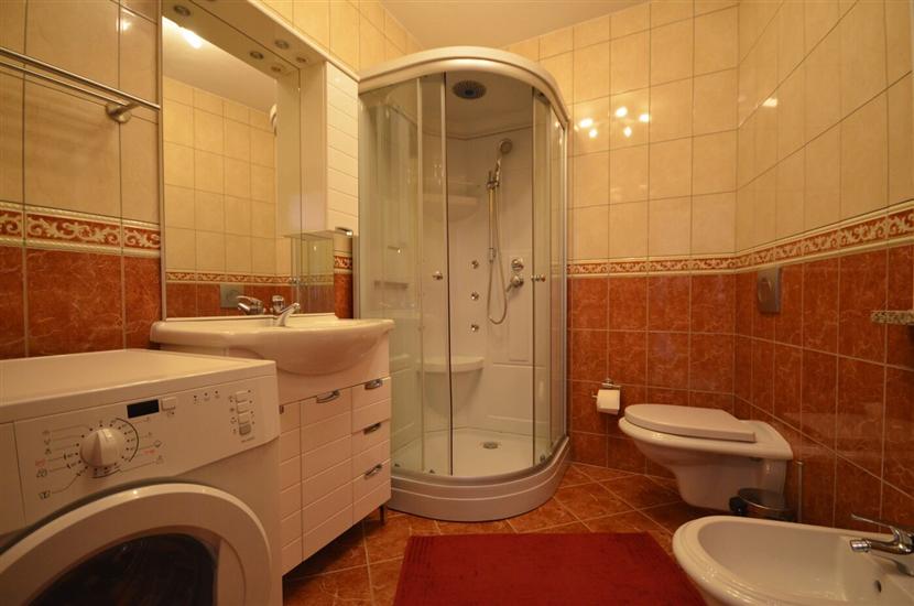 Apartment A4, for 4 persons