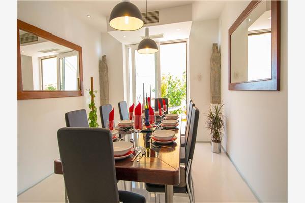 House K1, for 8 persons