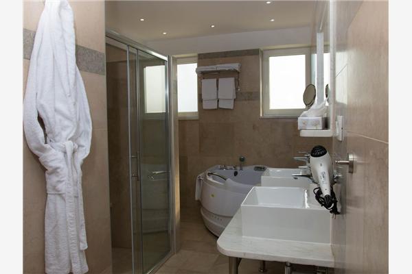 House K1, for 8 persons