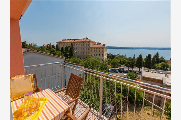 Apartment A3, for 5 persons