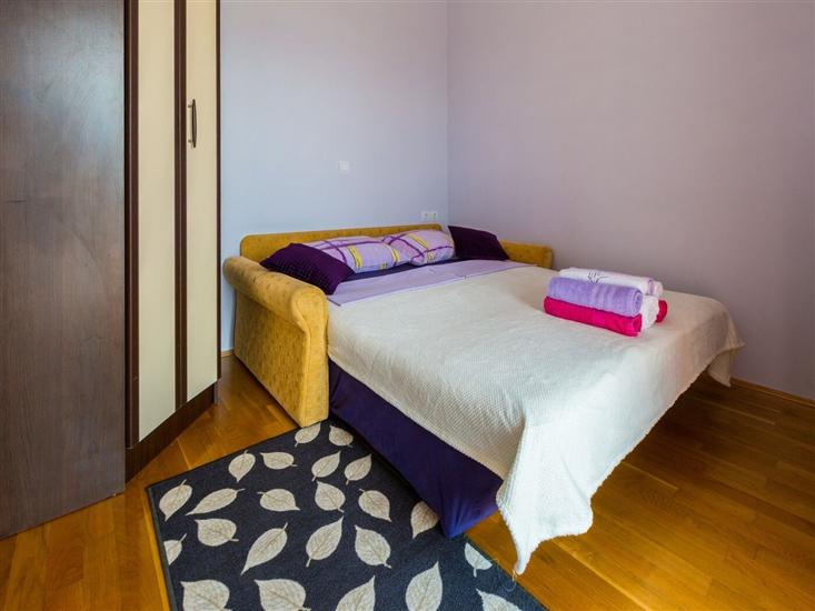 Apartment A3, for 5 persons