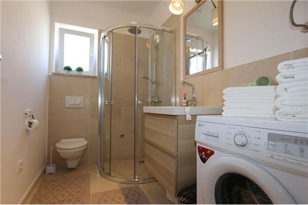 Apartman A1, na 5 osebe