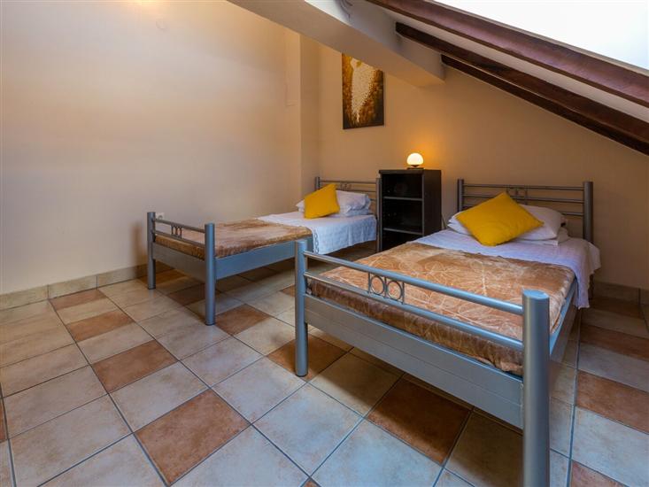 Apartman A2, na 5 osebe