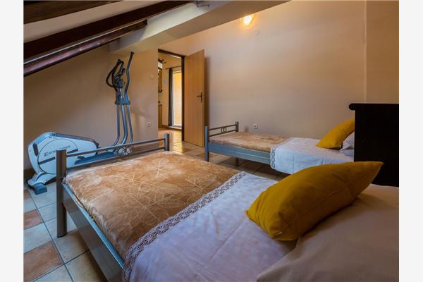 Apartman A2, na 5 osebe