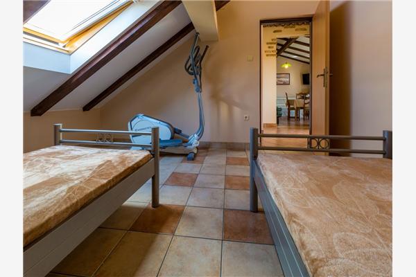 Apartman A2, na 5 osebe