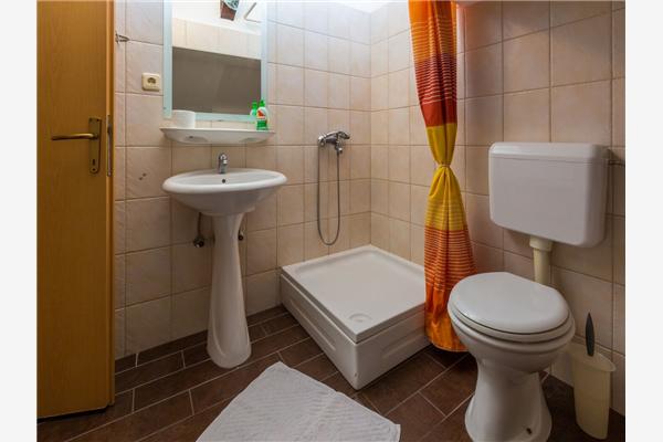 Apartman A2, na 5 osebe